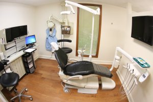 Mattapoisett Family Dental Operatory photo 